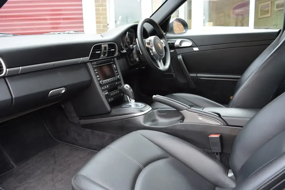 Used Porsche 911 Carrera S 385 HP (283 kW) 2009 Grey Coupe