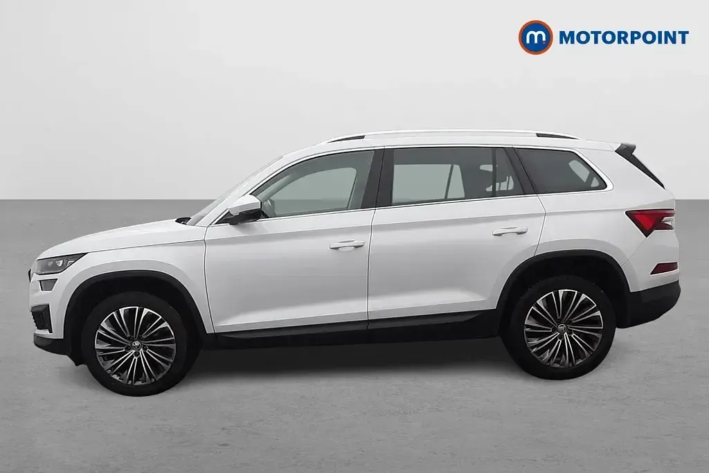 Used Skoda Kodiaq SE L Executive 150 HP (110 kW) 2022 White SUV