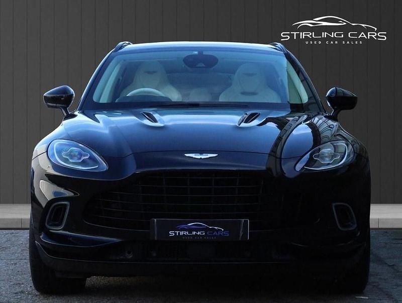 Used Aston Martin DBX 550 HP (404 kW) 2022 Black SUV