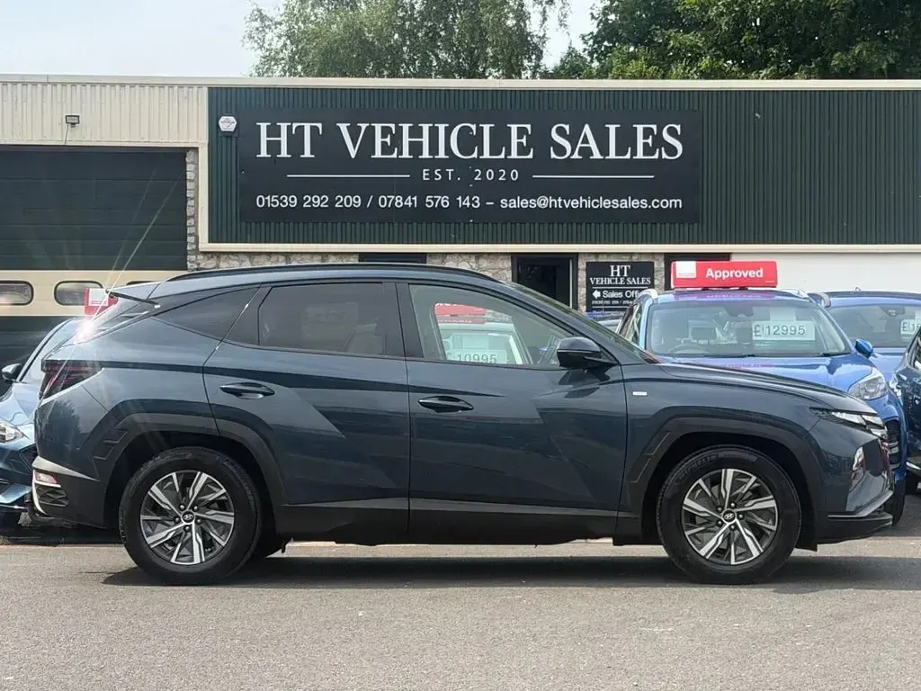 Used Hyundai Tucson SE 150 HP (110 kW) 2021 Blue SUV