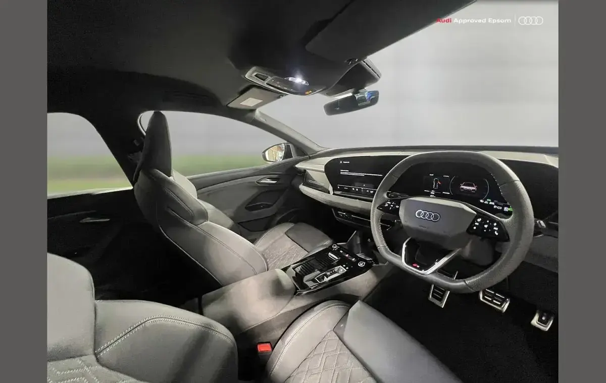 Used Audi Q6 e-tron Performance 225 kW (306 HP) 2025 Grey SUV