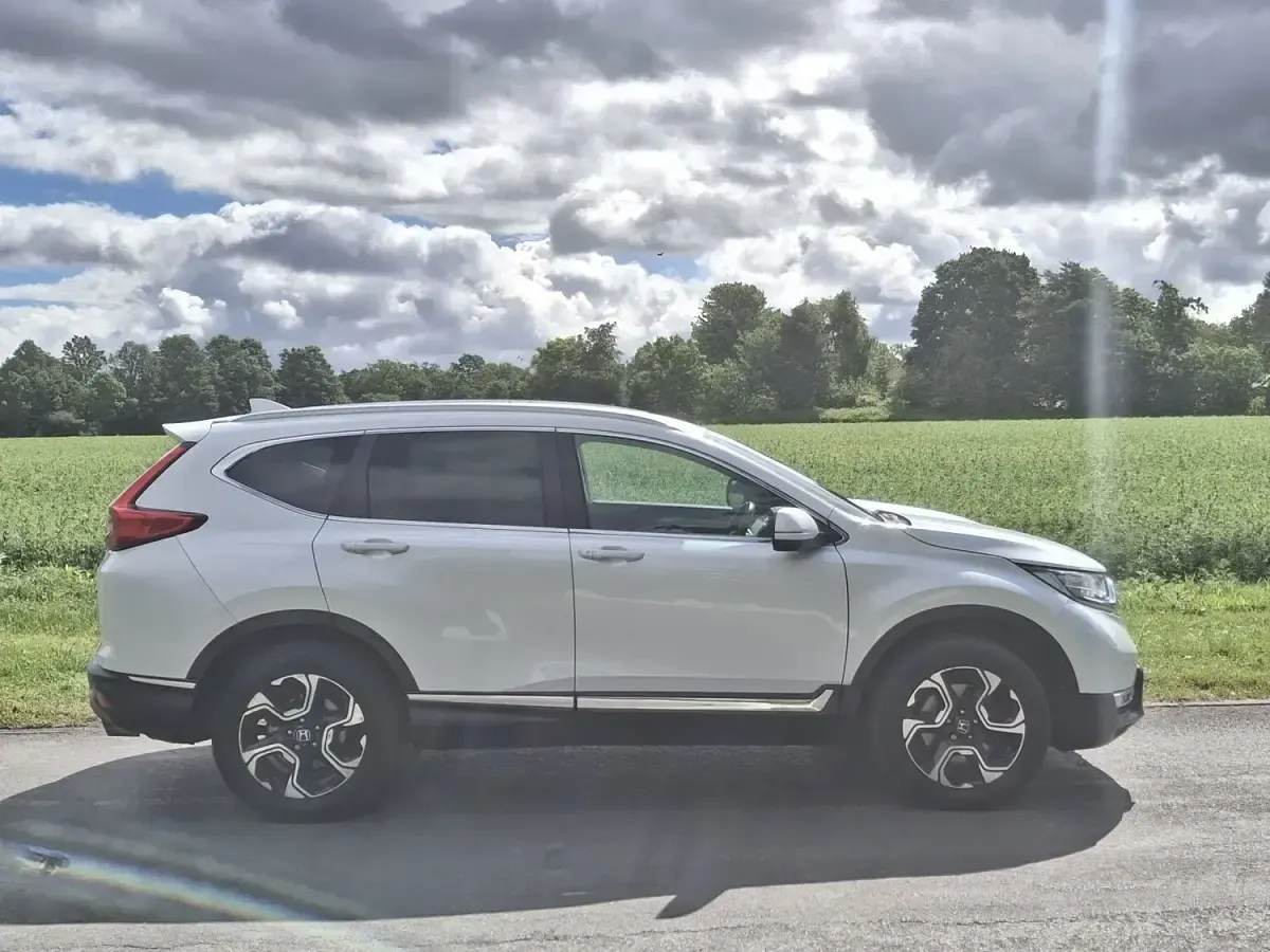 Used Honda CR-V SR 193 HP (141 kW) 2019 White SUV