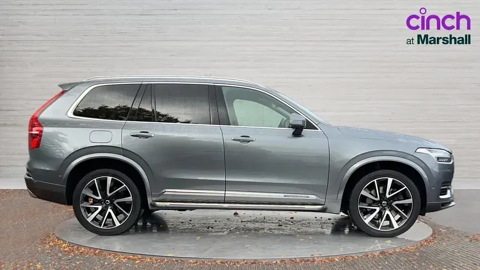 Used Volvo XC90 Inscription 390 HP (286 kW) 2019 Grey SUV
