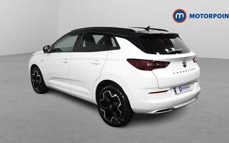 Used Vauxhall Grandland X Ultimate 131 HP (96 kW) 2023 White SUV