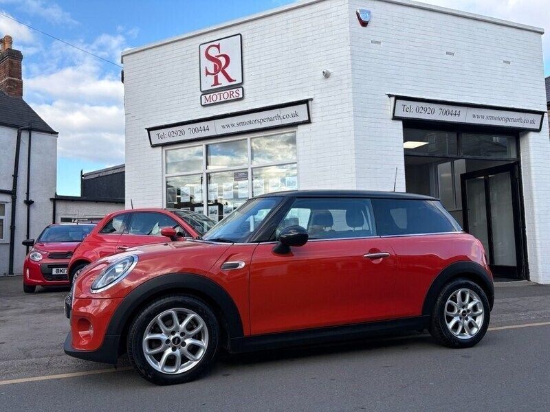 Orange Used 2018 Mini Cooper Hatch Hatchback | £9,995 (Super price) - Image 1/4