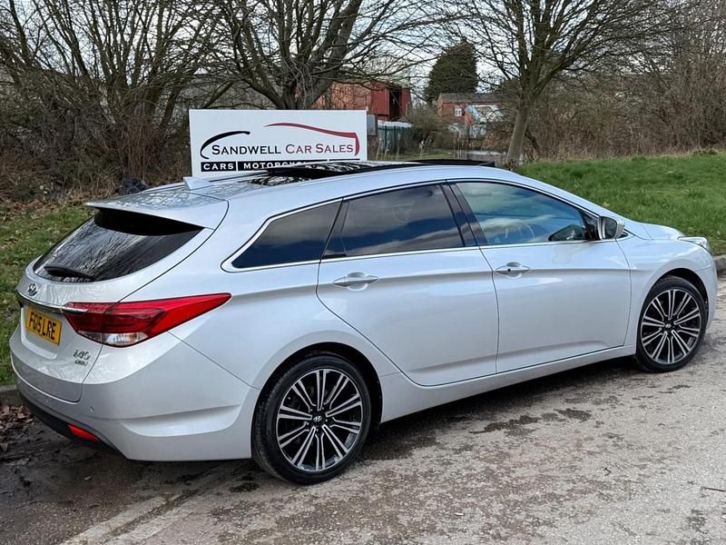 Used Hyundai i40 Premium 2015 Silver Estate