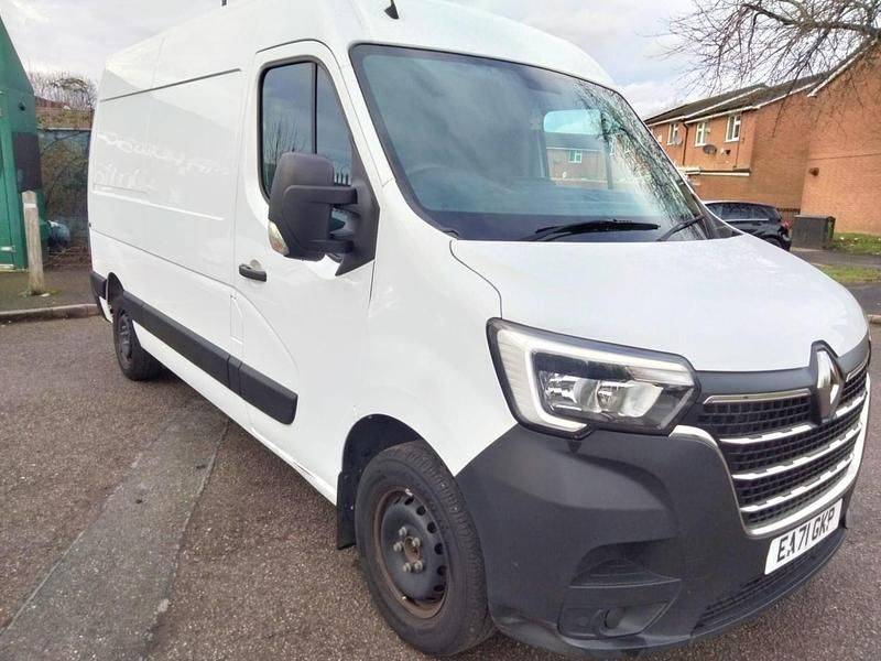Used Renault Master Business 2021 White MPV