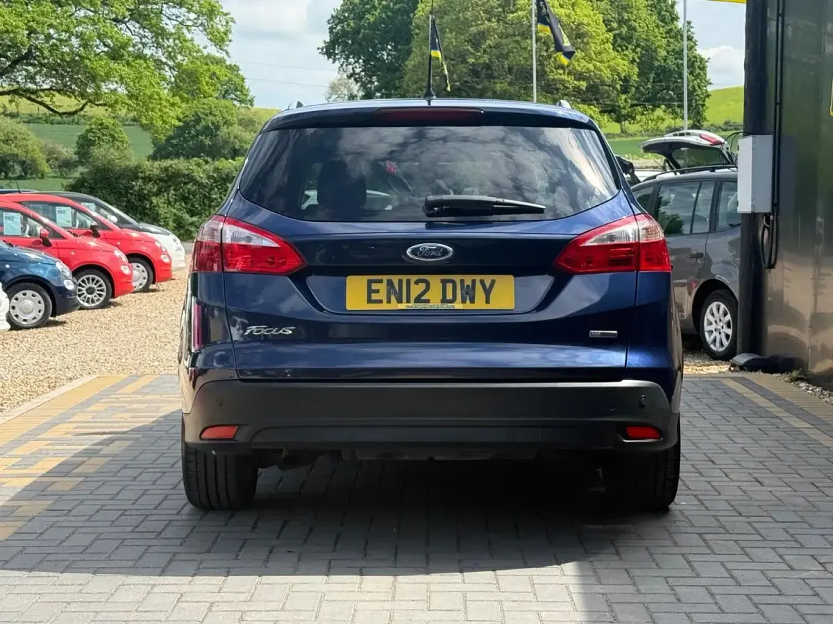 Usado Ford Focus Titanium X 115 HP (84 kW) 2012 Azul Carrinha