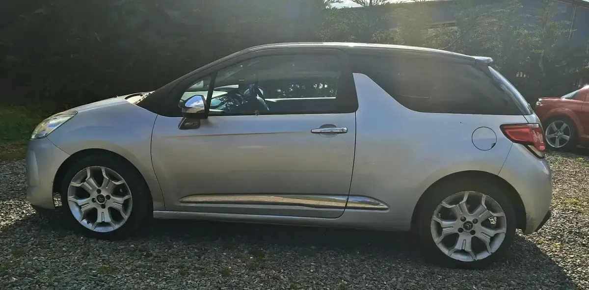 Used Citroën DS3 110 HP (80 kW) 2011 Silver Hatchback