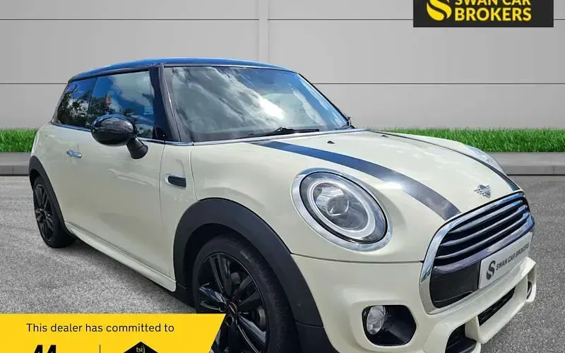 Used Mini Cooper Hatch 136 HP (100 kW) 2018 Hatchback