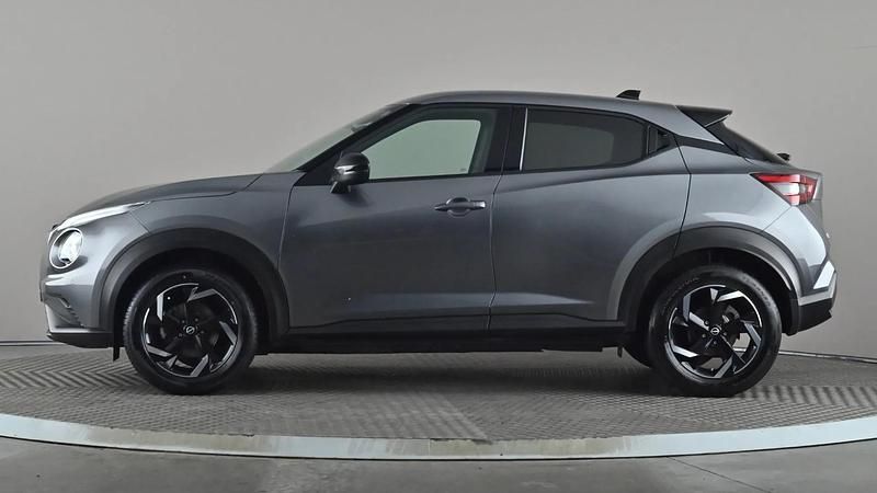 Used Nissan Juke N-Connecta 114 HP (83 kW) 2023 Grey SUV