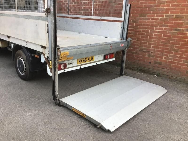 Used Renault Master Business 2017 White Van