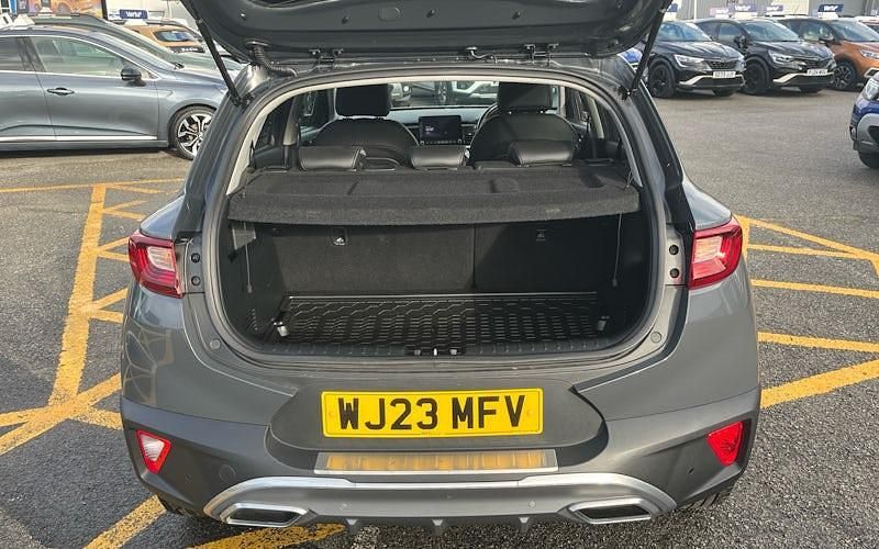 Used Kia Stonic GT-Line S 120 HP (88 kW) 2024 SUV