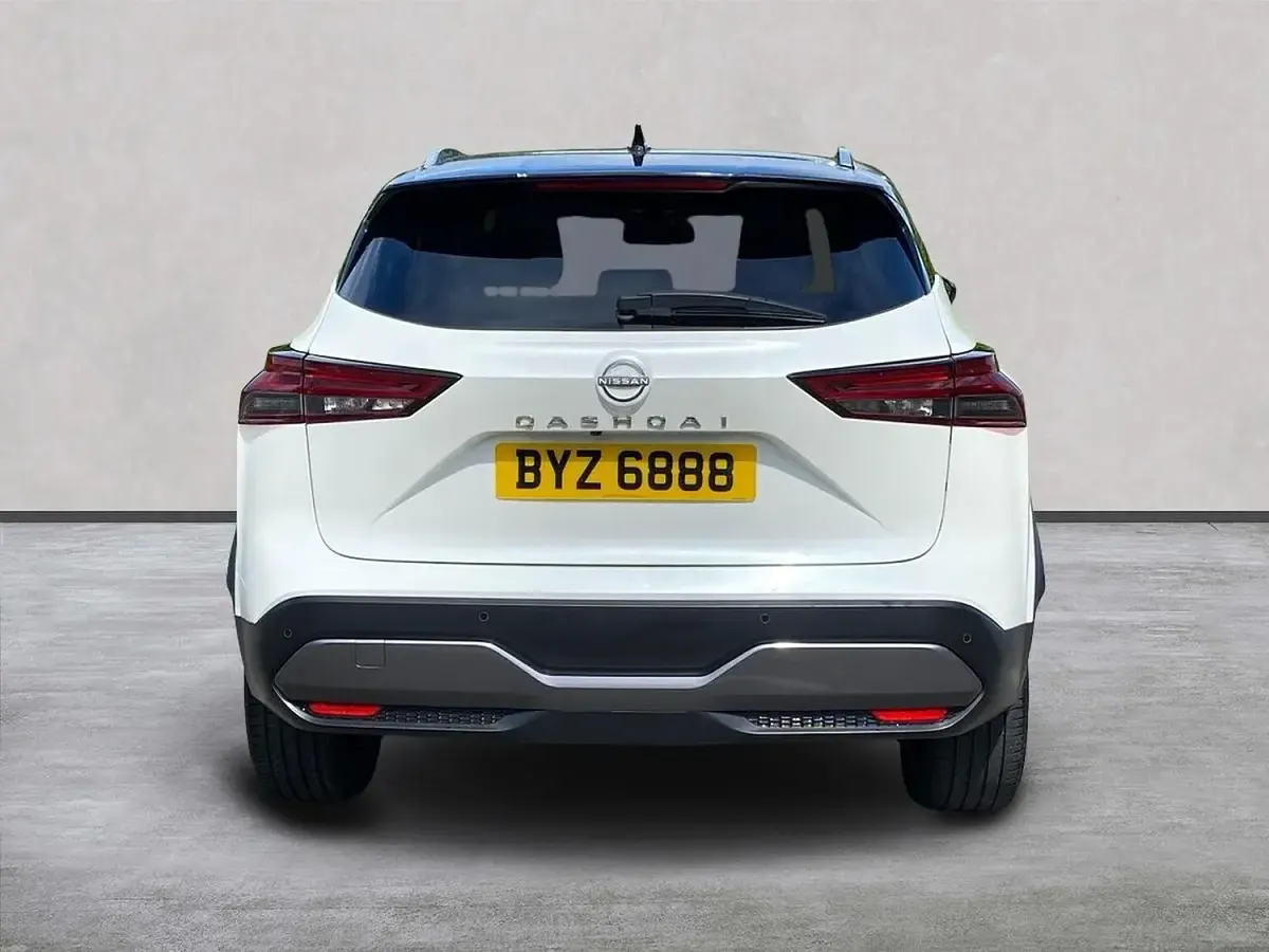 Used Nissan Qashqai S 158 HP (116 kW) 2022 White SUV