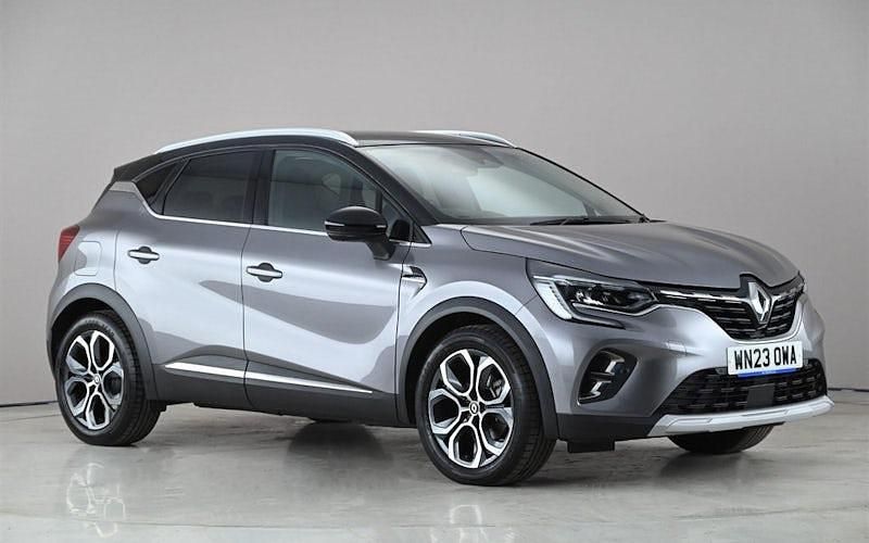 Second-hand Renault Captur Techno 143 CP (105 kW) 2023 Gri SUV