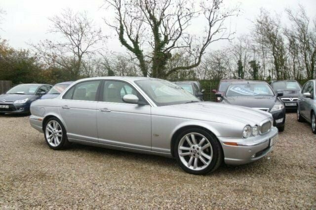 Used Jaguar XJ8 300 HP (220 kW) 2006 Sedan