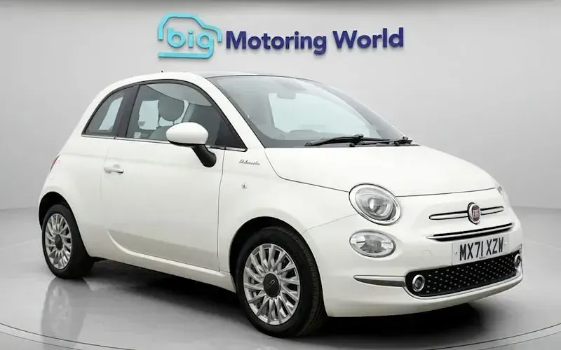 Used Fiat 500 Dolcevita 70 HP (51 kW) 2021 Hatchback