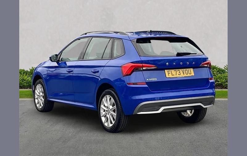 Used Skoda Kamiq SE 110 HP (80 kW) 2023 Blue SUV