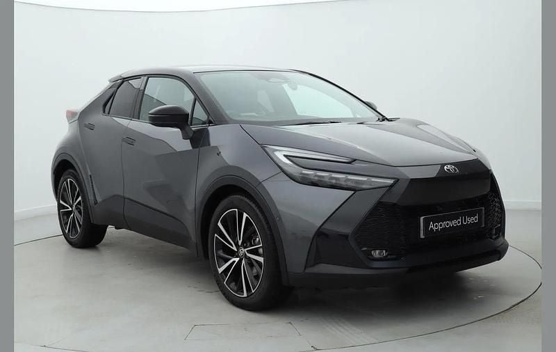 Used Toyota C-HR 138 HP (101 kW) 2025 Grey SUV