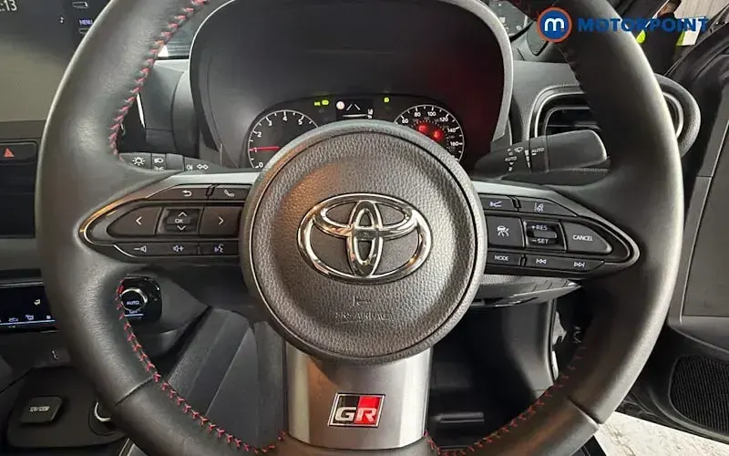Used Toyota Yaris 261 HP (191 kW) 2021 Black Hatchback