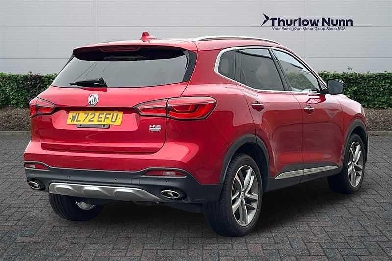 Used MG HS Exclusive 162 HP (119 kW) 2023 Red SUV