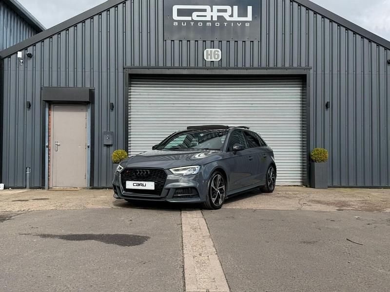 Begagnad Audi S3 Sportback Black Edition 2019 Grå Halvkombi