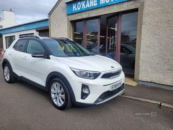 Used Kia Stonic First Edition 108 HP (79 kW) 2018 White SUV
