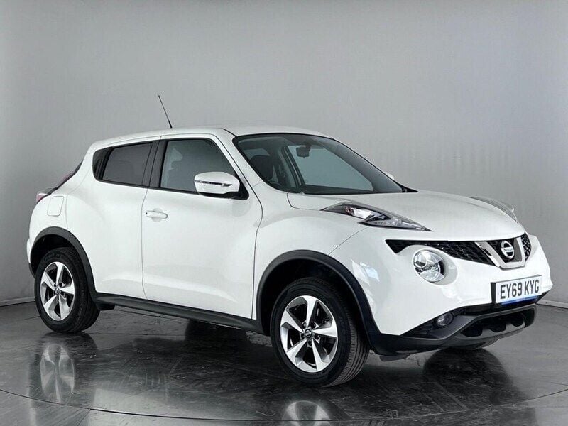 White Used 2018 Nissan Juke Acenta SUV | £8,200 (Fair price) - Image 1/3