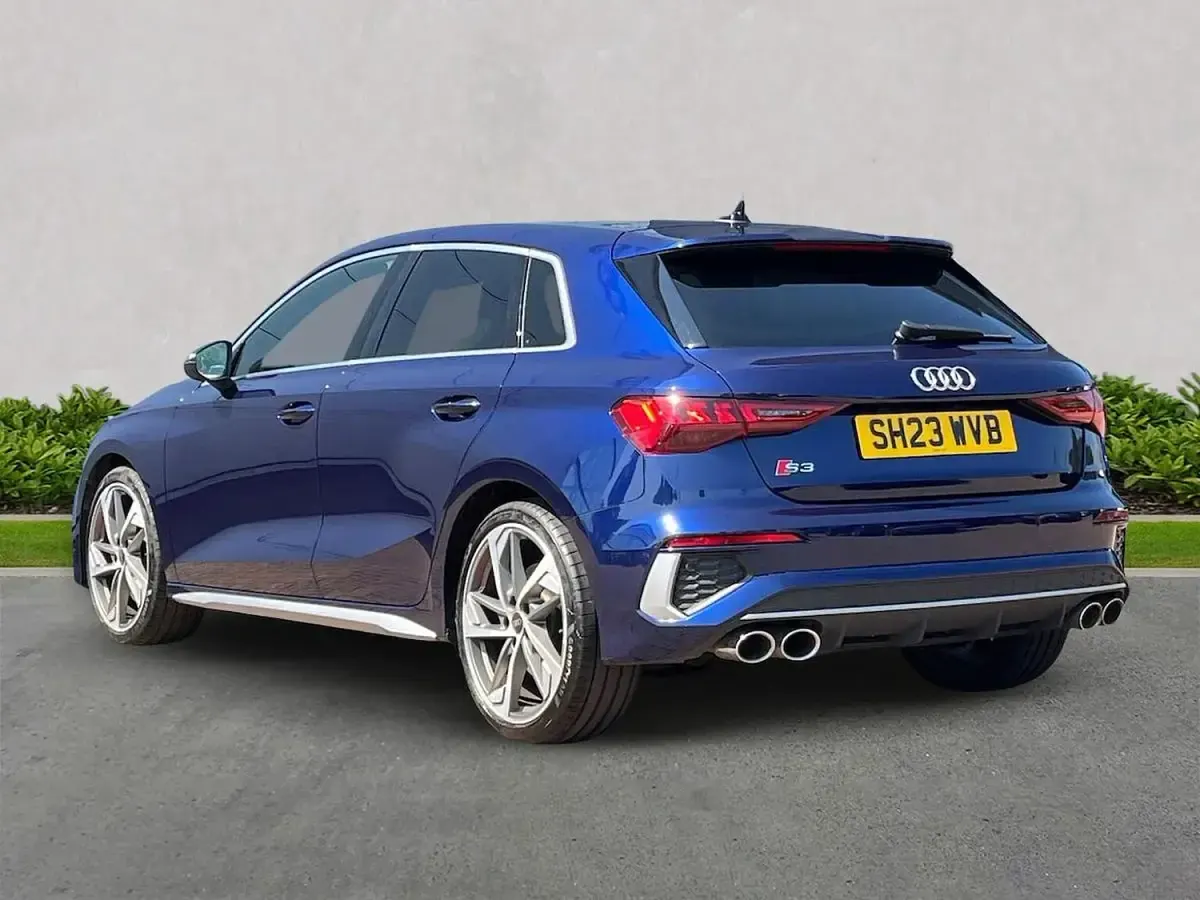 Used Audi A3 Sportback Design 310 HP (228 kW) 2023 Blue Hatchback