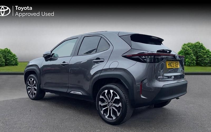 Used Toyota Yaris Hybrid Design 116 HP (85 kW) 2026 Estate