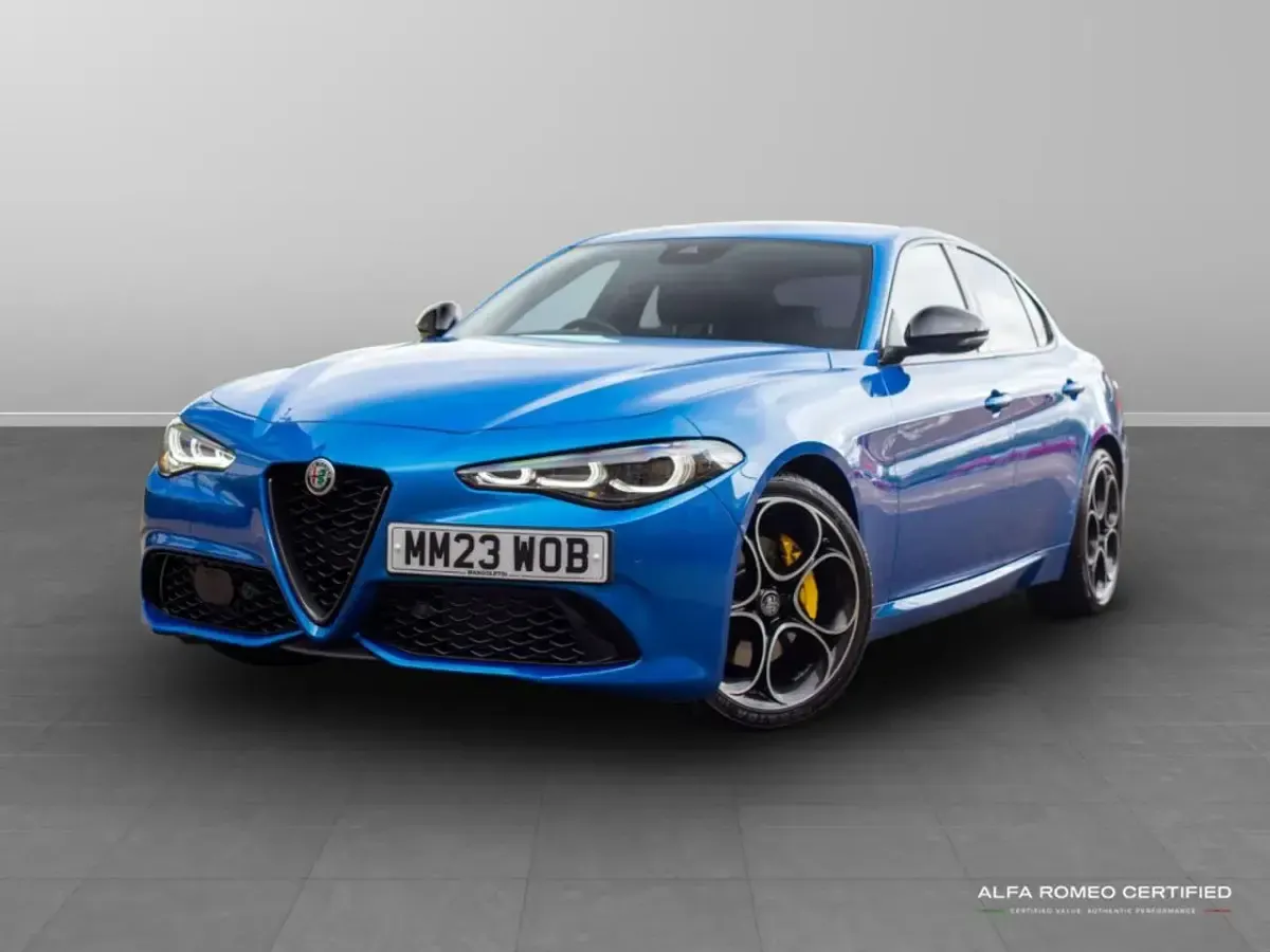Used Alfa Romeo Giulia Veloce 276 HP (202 kW) 2023 Blue Sedan