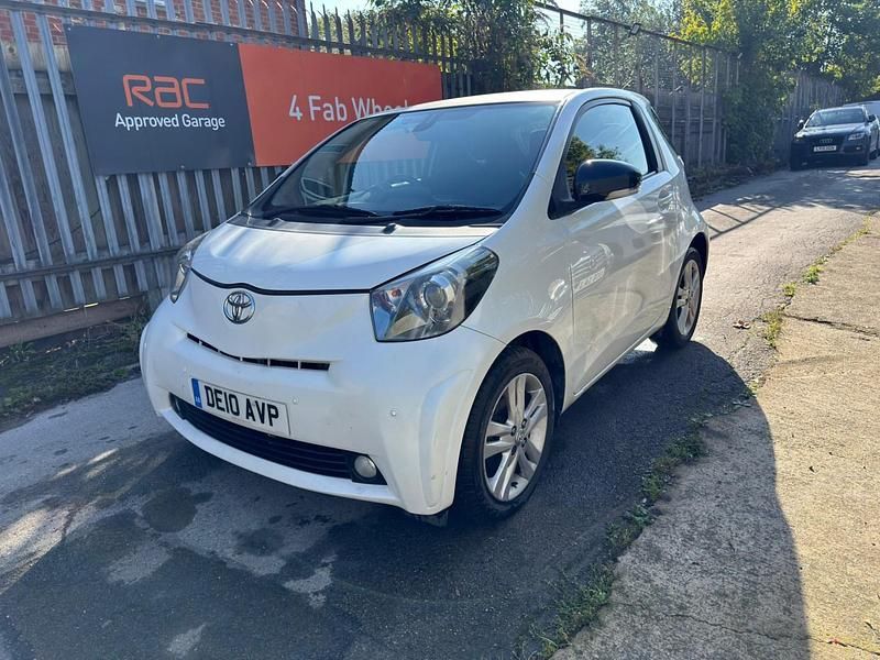 White Used 2010 Toyota iQ Hatchback | £2,995 - Image 1/4