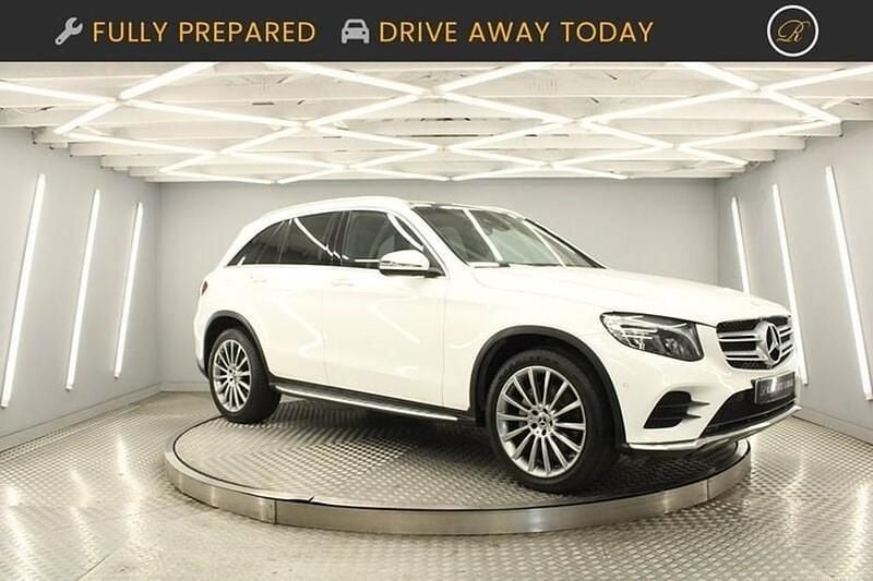 White Used 2018 Mercedes GLC250 AMG line SUV | £19,790 (Fair price) - Image 1/1