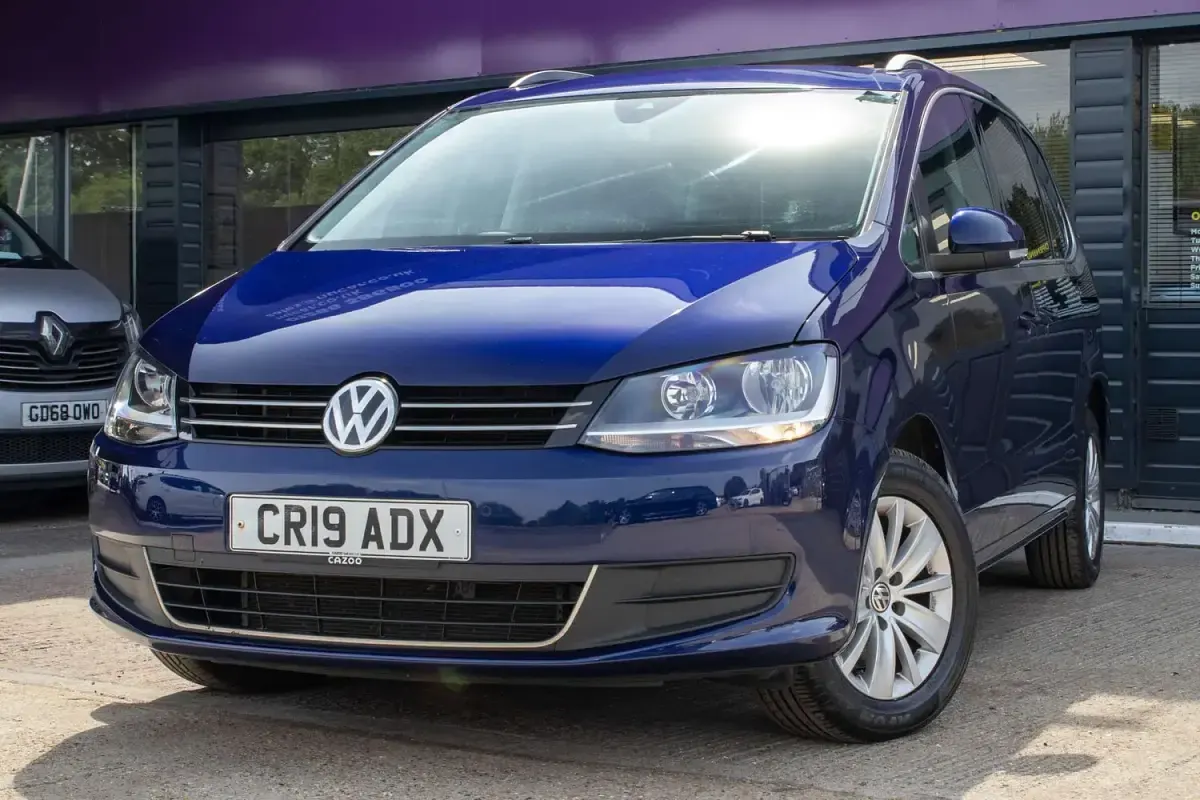 Used VW Sharan SE 150 HP (110 kW) 2019 Blue MPV