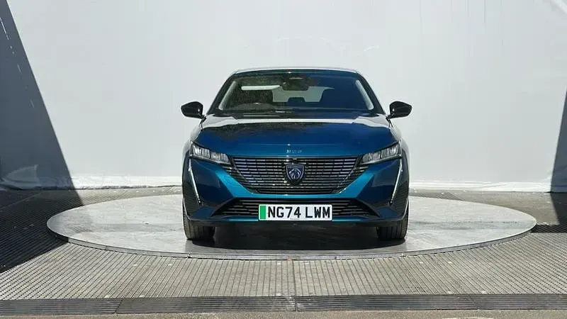 Used Peugeot e-308 Allure 114 kW (156 HP) 2024 Blue Hatchback
