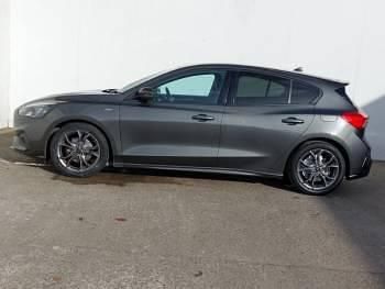 Used Ford Focus ST-Line 125 HP (91 kW) 2019 Grey Hatchback
