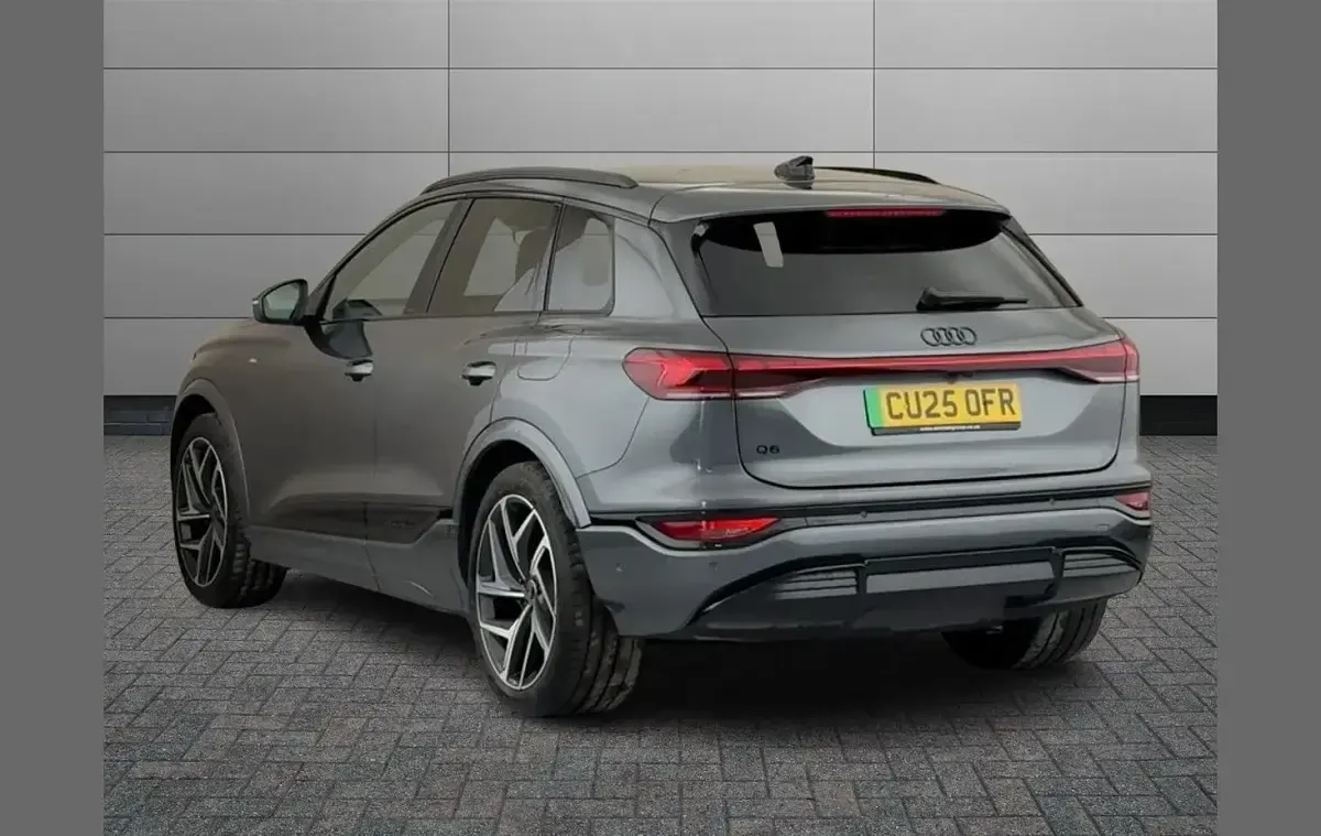 Used Audi Q6 e-tron Performance 225 kW (306 HP) 2025 Grey SUV