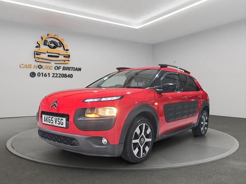 Red Used 2015 Citroën C4 Cactus Flair Hatchback | £8,350 (Fair price) - Image 1/4