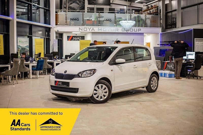 White Used 2016 Skoda Citigo SE Hatchback | £6,349 (Fair price) - Image 1/4