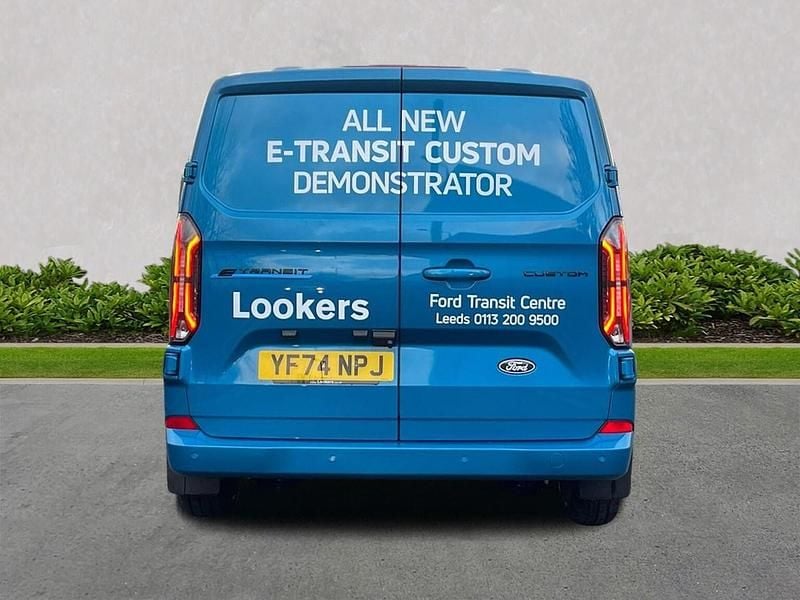 Used Ford E-Transit Limited 100 kW (136 HP) 2024 Blue Van