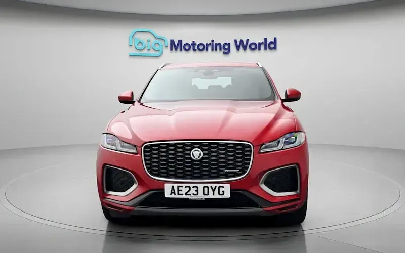 Used Jaguar F-Pace R-Dynamic 204 HP (150 kW) 2023 Red SUV