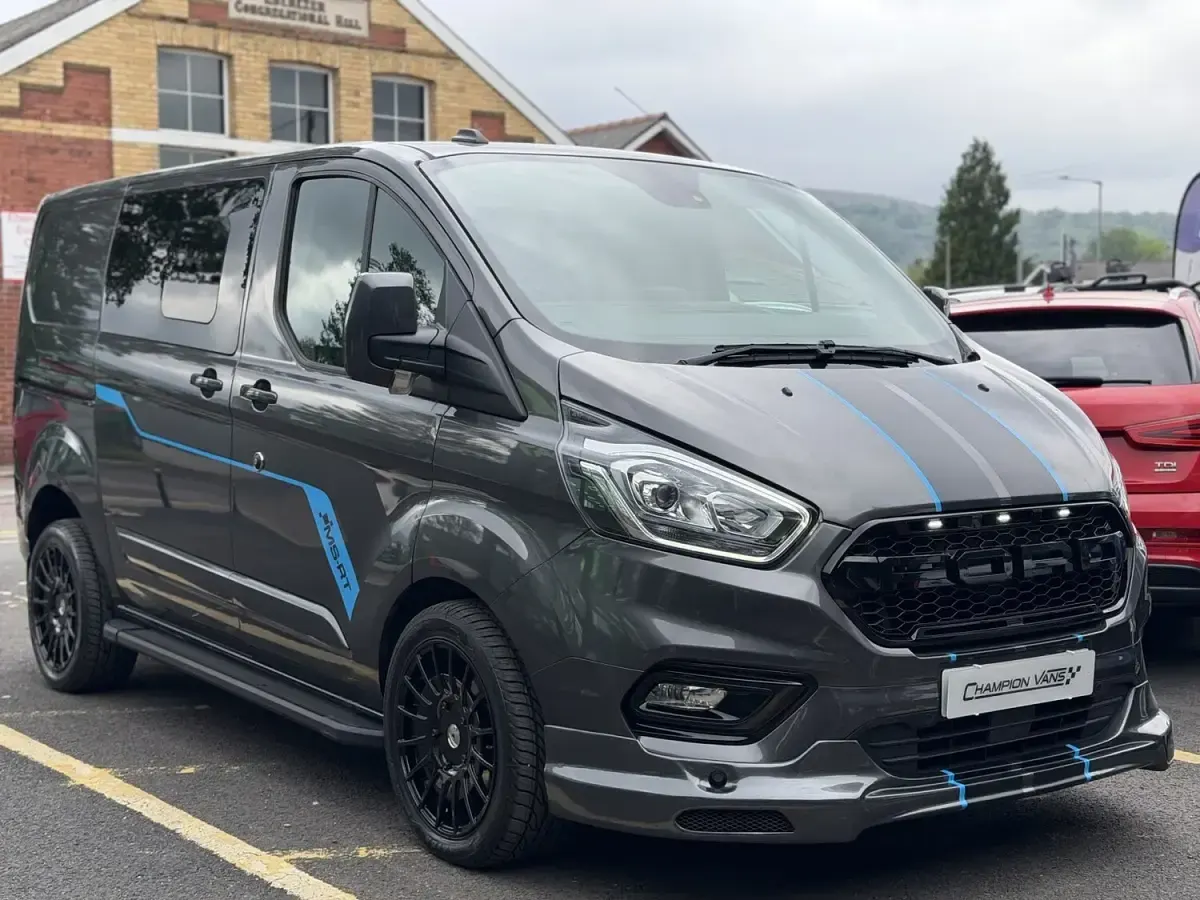 Used Ford Transit Custom Limited 170 HP (125 kW) 2022 Grey