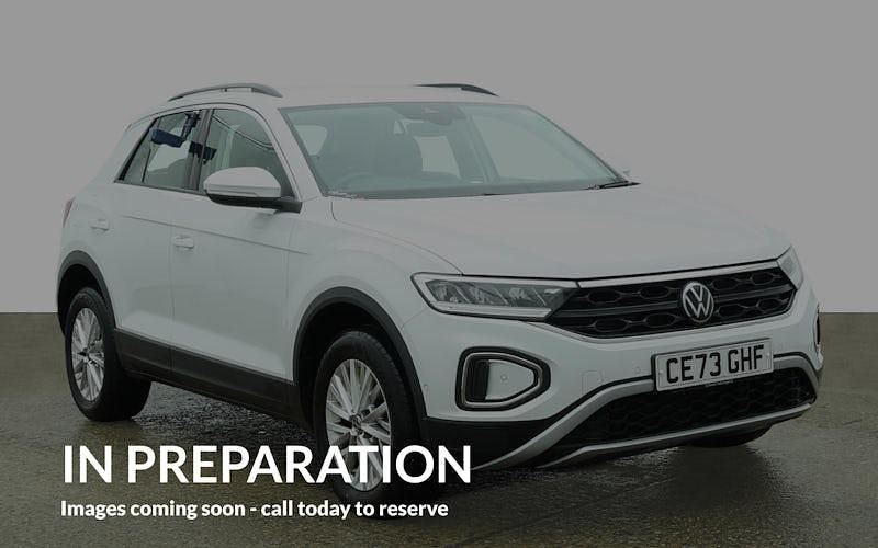 Used VW T-Roc Life 150 HP (110 kW) 2025 SUV