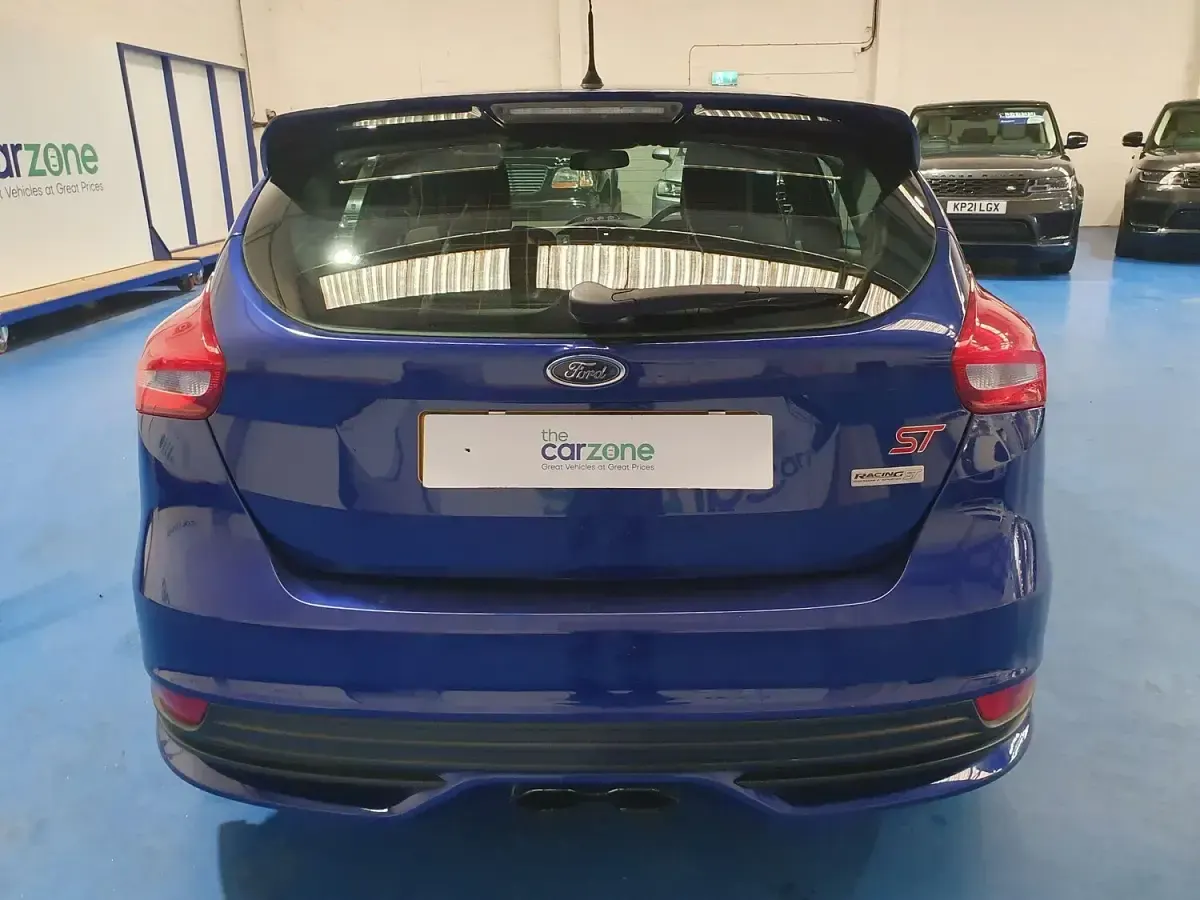 Used Ford Focus ST 2015 Blue Hatchback