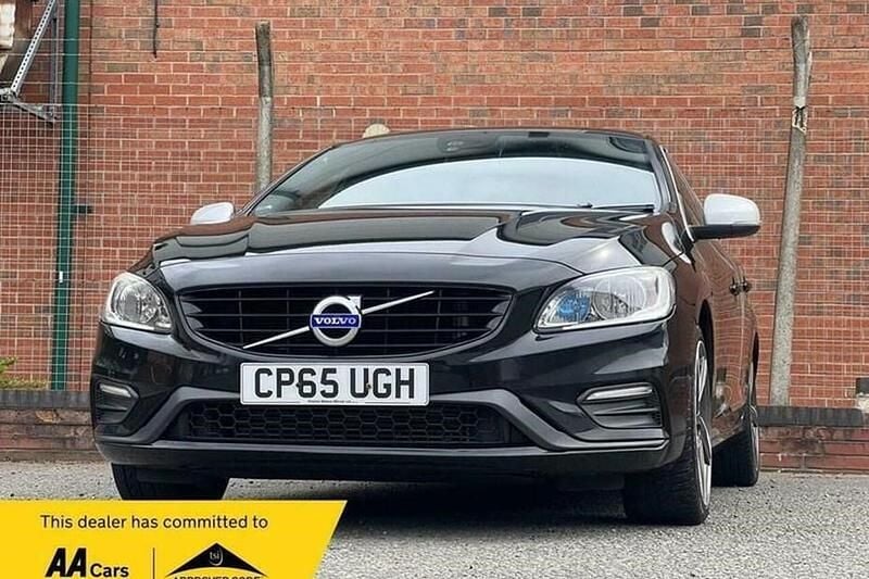 Used Volvo S60 R-Design 150 HP (110 kW) 2016 Sedan