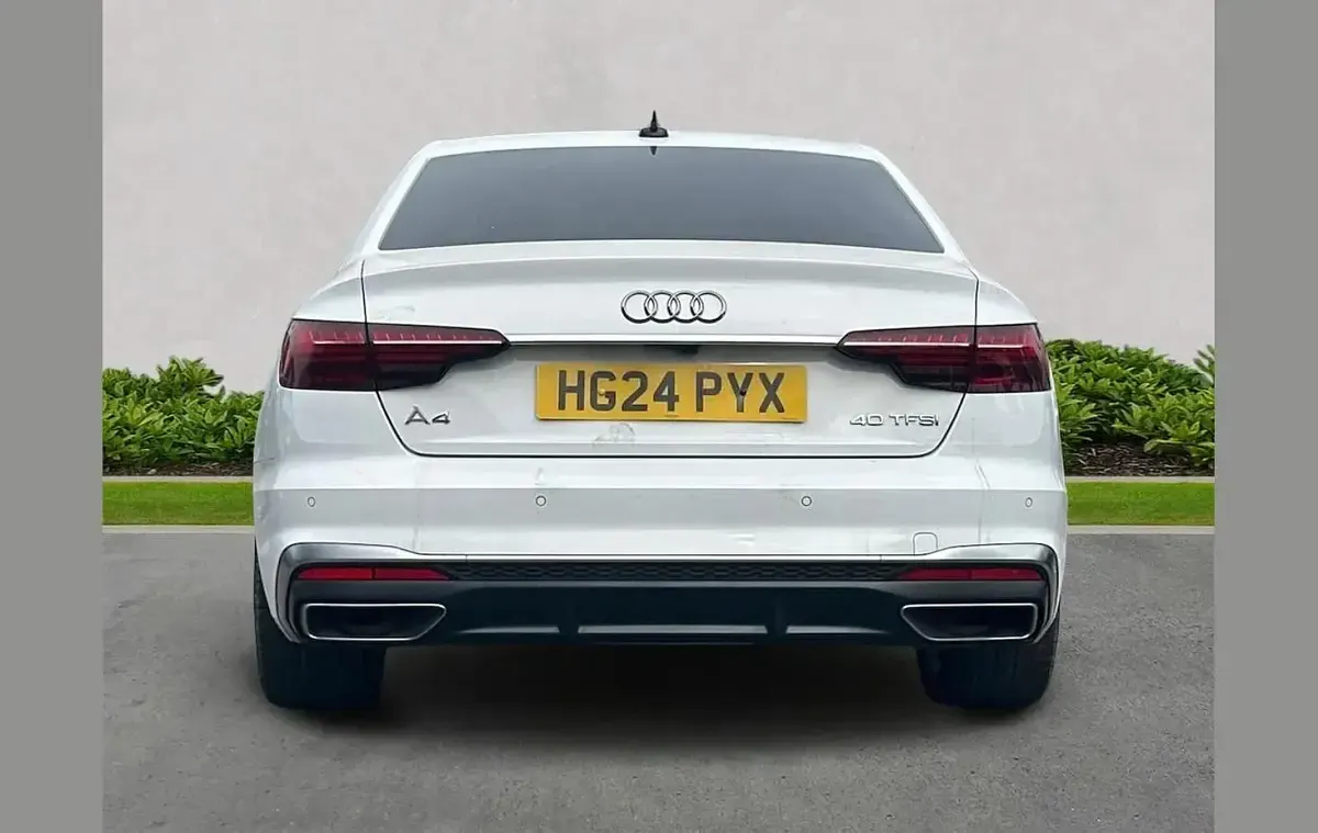 Used Audi A4 S-Line 204 HP (150 kW) 2024 White Sedan