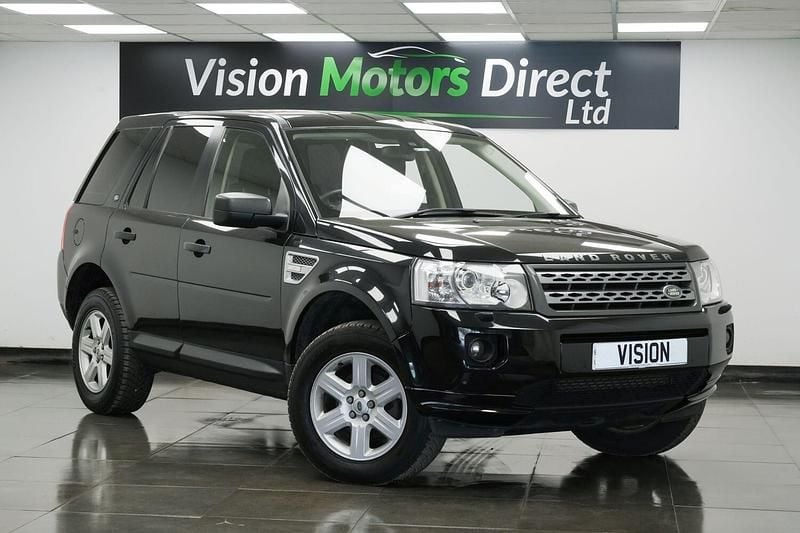 Black Used 2012 Land Rover Freelander 2 S SUV | £4,840 (Good price) - Image 1/3