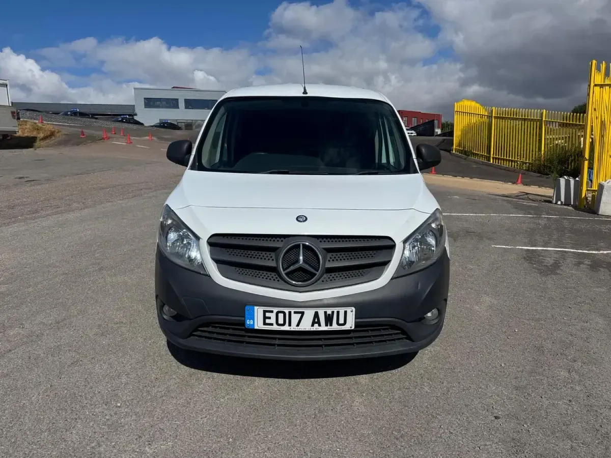 Used Mercedes Citan 109 2017 White MPV