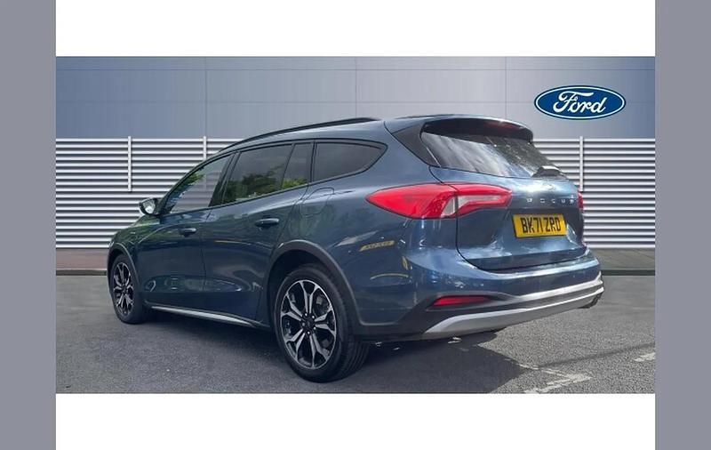Used Ford Focus Active X 125 HP (91 kW) 2021 Blue Estate