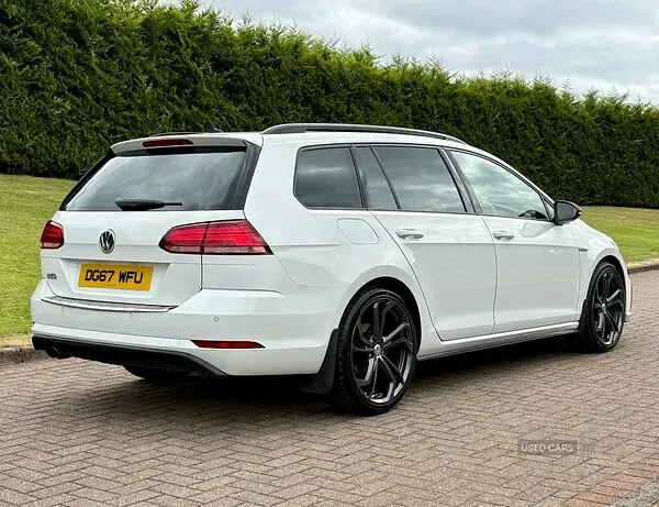 Used VW Golf VII GTD 184 HP (135 kW) 2017 White Estate